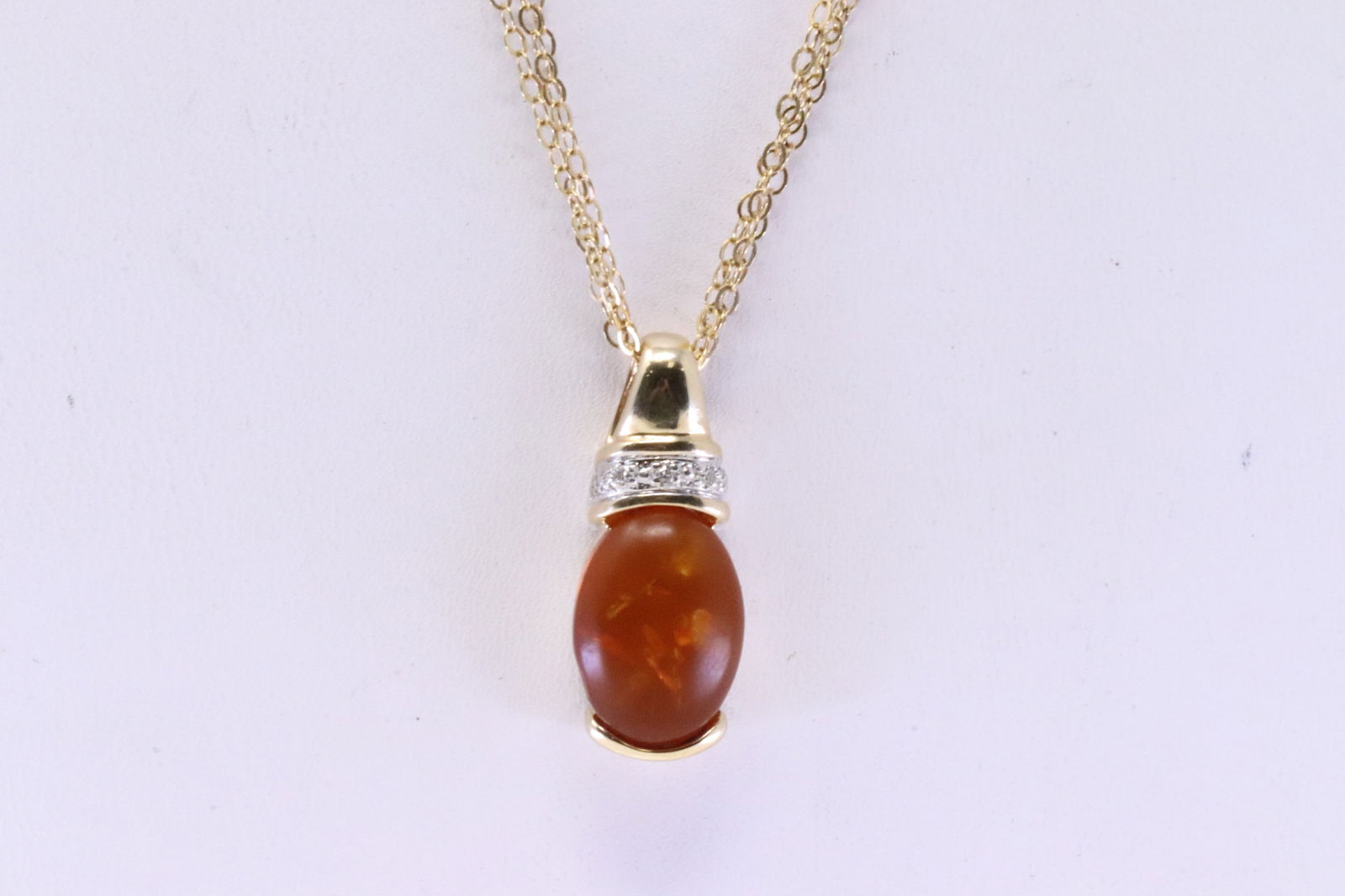 Amber & Diamond Pendant / Necklace 14Kt. (1 of 4)