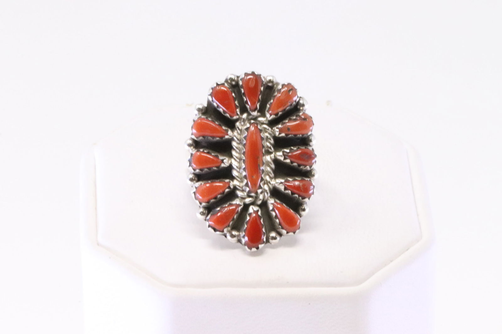 Native America Zuni Sterling Silver Coral Ring By George Gasper. (1 of 4)