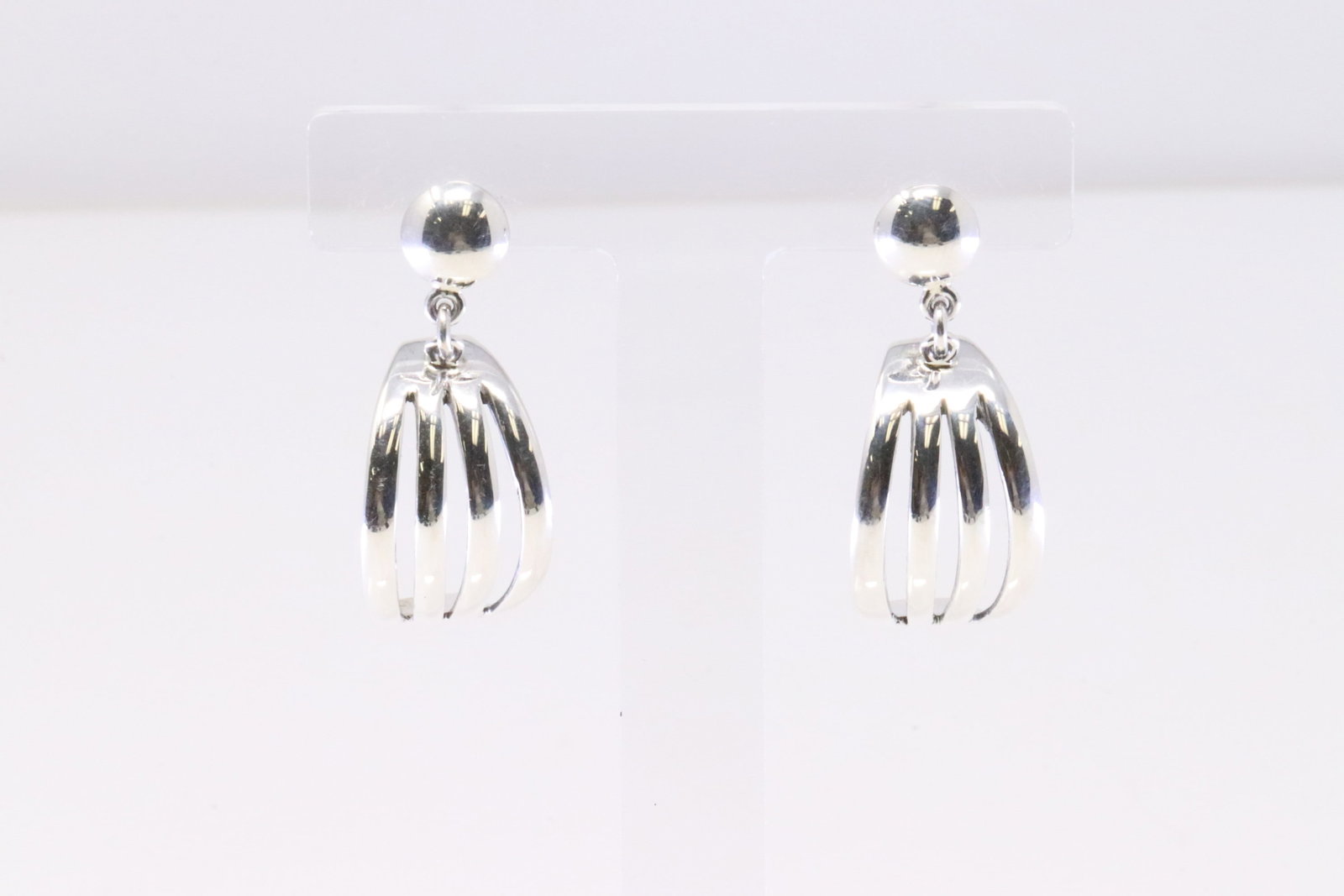 Native America Navajo Sterling Silver Post / Dangling Earring's By James Bahe.: This is a Native America Navajo Sterling Silver Post / Dangling Earring's By James Bahe.