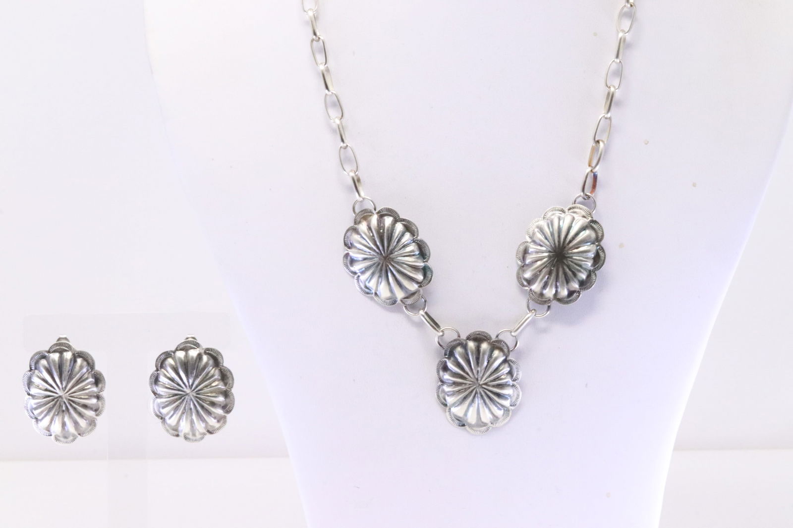 Native American Navajo Sterling Silver Concho Necklace & Earring's Set By Joan Begay. (1 of 5)