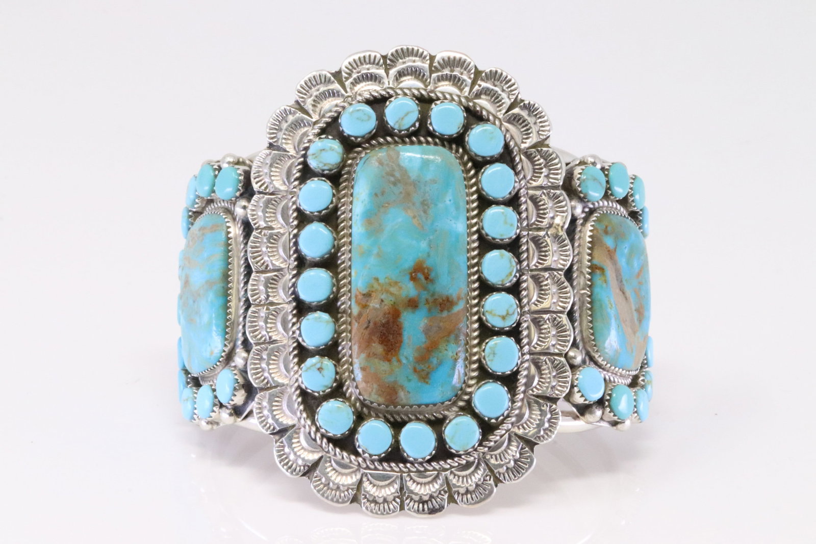 Native America Navajo Sterling Silver Kingman Turquoise Bracelet By Larry Etcity.: This is a Native America Navajo Sterling Silver Kingman Turquoise Bracelet By Larry Etcity.