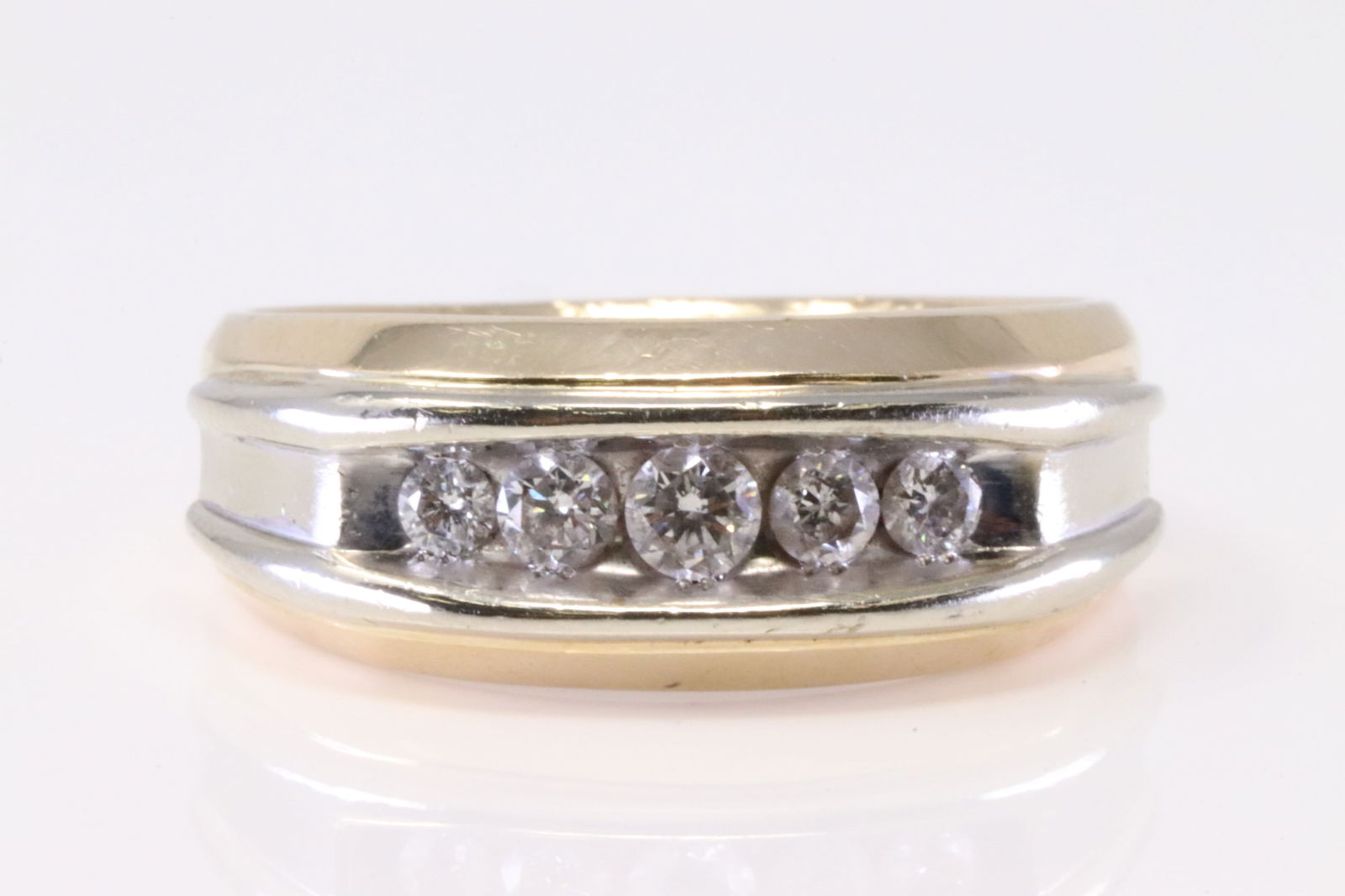 Diamond Ring 10kt. (1 of 4)