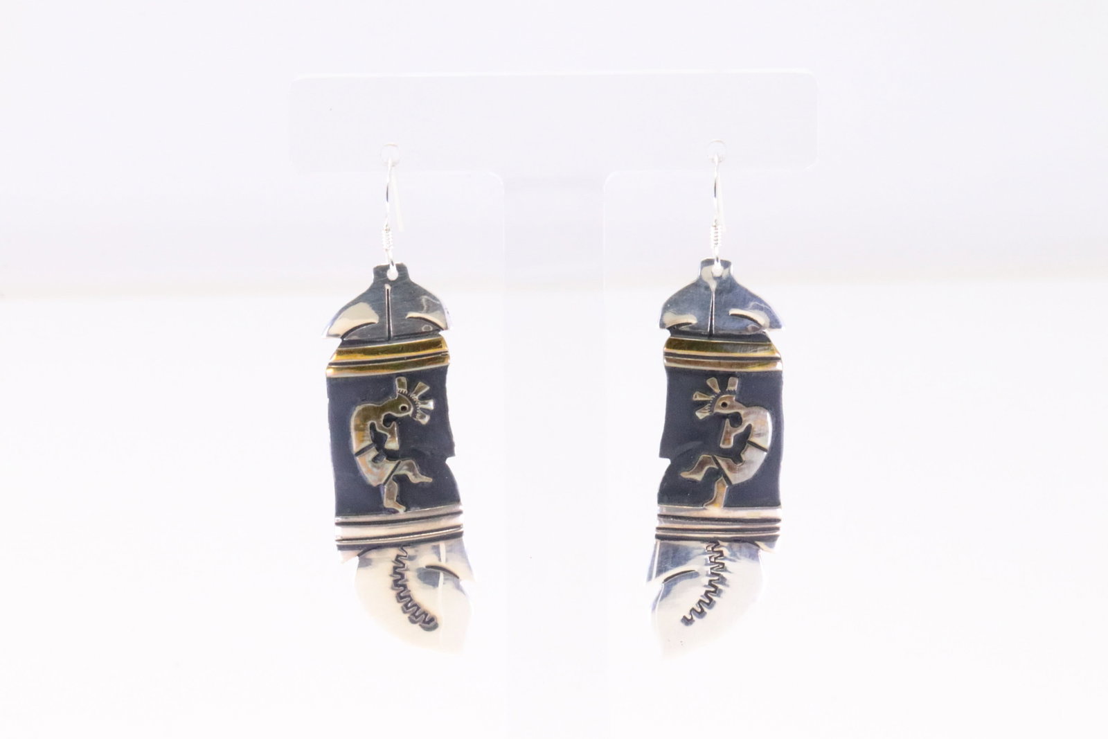 Native America Navajo Sterling Silver Kokopelli Feather Dangling Earring's By T&R Singer.: This is a Native America Navajo Sterling Silver Kokopelli Feather Dangling Earring's By T&R Singer.