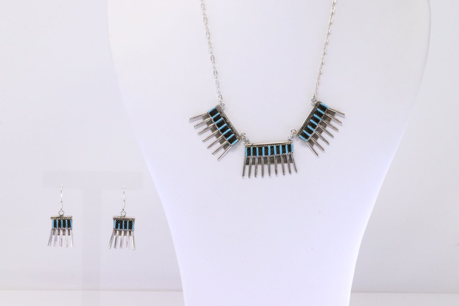 Native America Zuni Sterling Silver Turquoise Necklace & Earring's Set. (1 of 5)