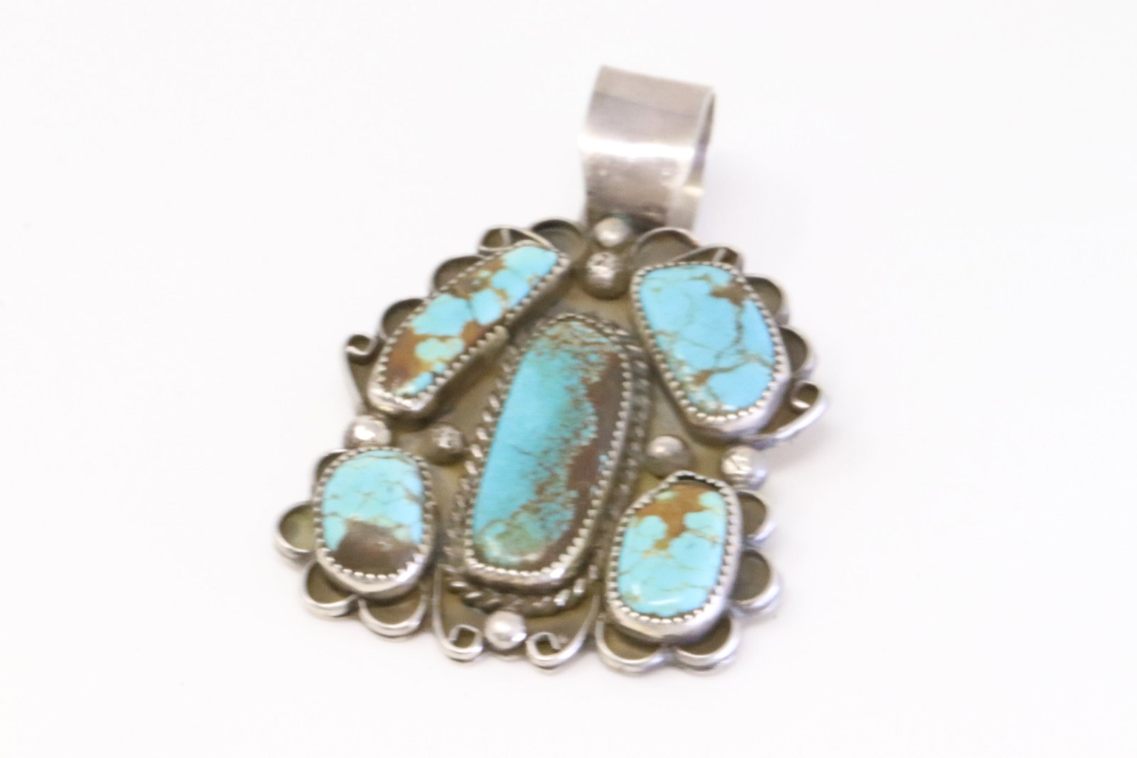 Native American Navajo Sterling Silver Number 8 Turquoise Pendant 5 Stone Cuff By Jeff James Jr.: This is a Native American Navajo Sterling Silver Number 8 Turquoise Pendant 5 Stone Cuff By Jeff James Jr. Total weight: 41.9 Grams.