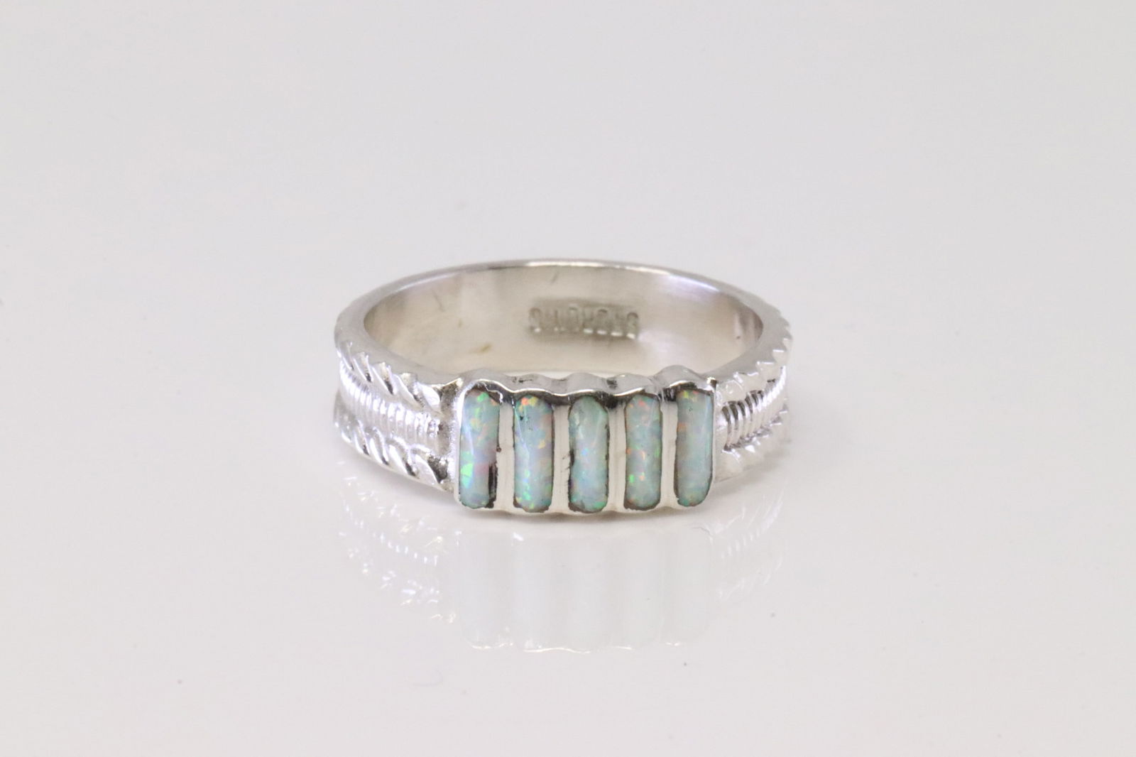 Native American Navajo Sterling Silver Synthetic Opal Ring. (1 of 4)