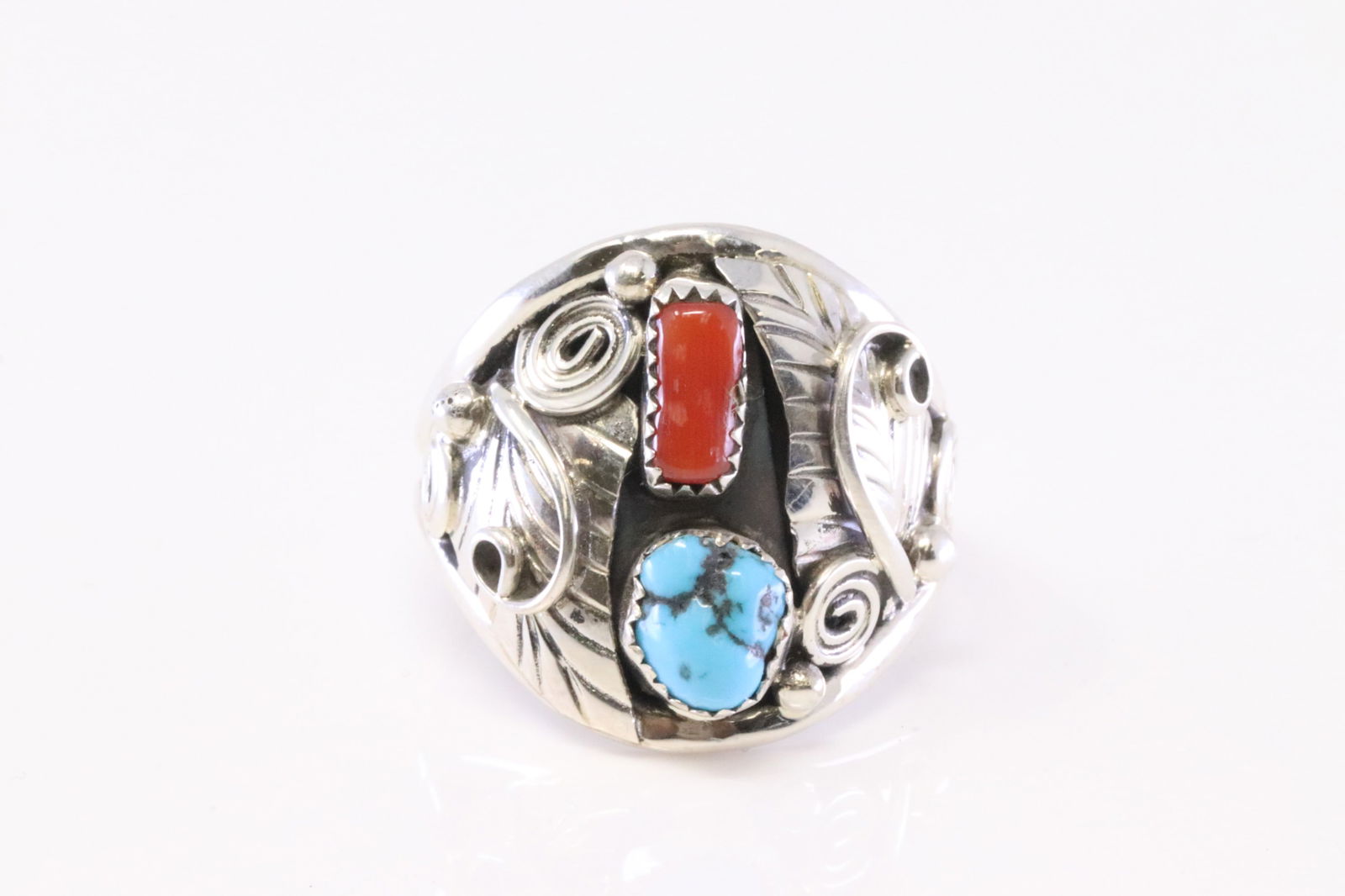Native America Navajo Sterling Silver Coral & Turquoise Ring By B. (1 of 4)