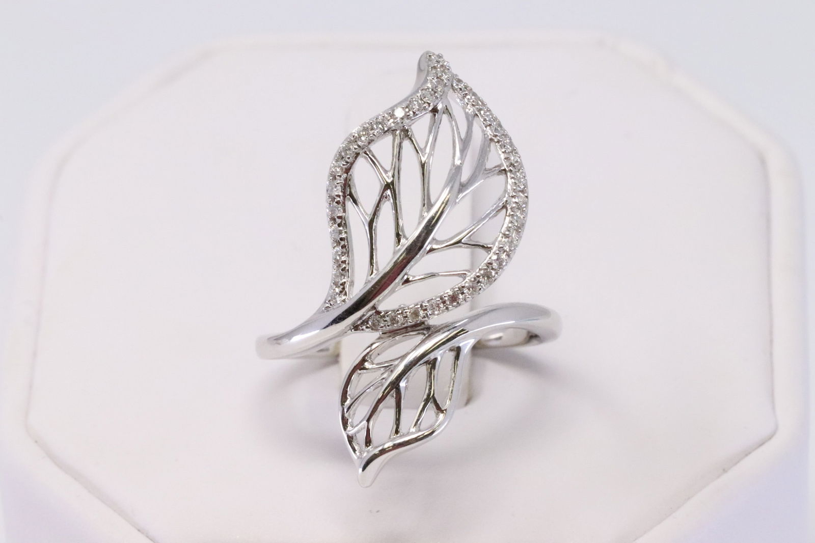 14KT Diamond Leaf Ring (1 of 4)