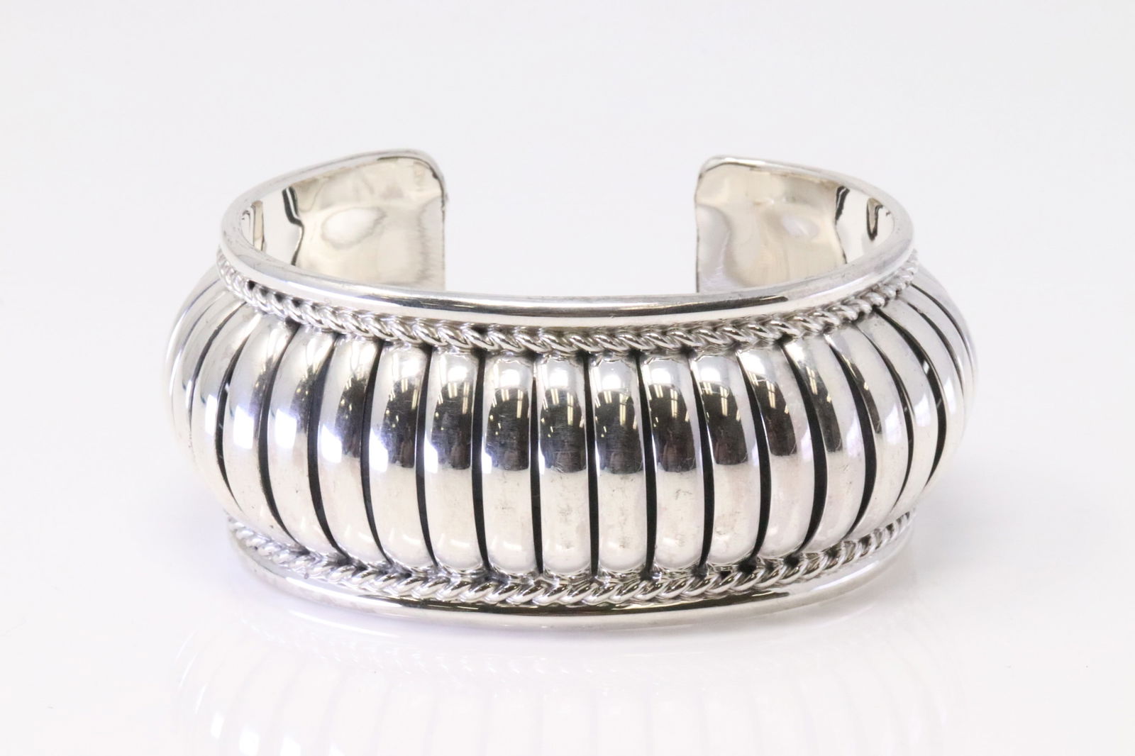 Native America Navajo Sterling Silver Bracelet Cuff By Manuel Johnson. (1 of 4)