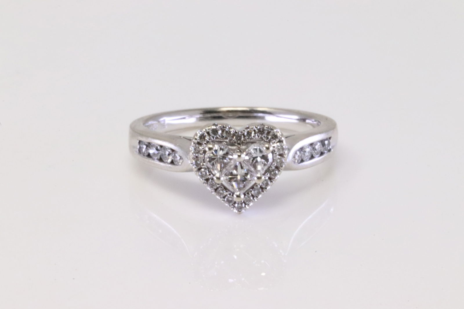 Diamond Heart Ring 14Kt. (1 of 3)