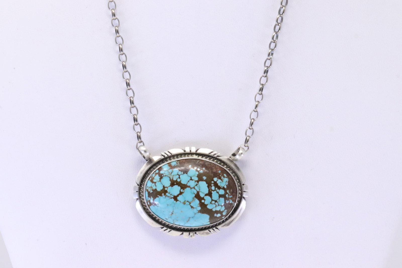 Native America Navajo Sterling Silver #8 Turquoise Necklace By Alfred Martinez.: This is a Native America Navajo Sterling Silver #8 Turquoise Necklace By Alfred Martinez. Necklace length: 16.00"
