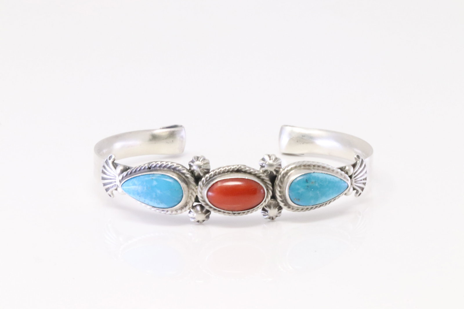 Native America Navajo Sterling Silver Coral & Turquoise Bracelet Cuff By Bobby Platero.: This is a Native America Navajo Sterling Silver Coral & Turquoise Bracelet Cuff By Bobby Platero.