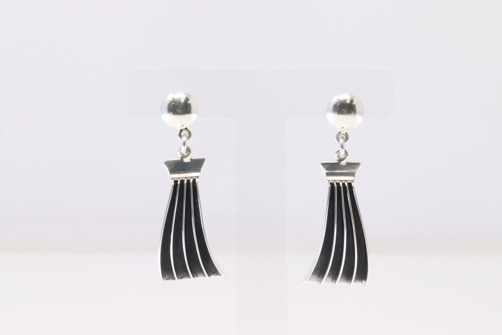 Native America Navajo Sterling Silver Design Post / Dangling Earring's By James Bahe.: This is a Native America Navajo Sterling Silver Design Post / Dangling Earring's By James Bahe.