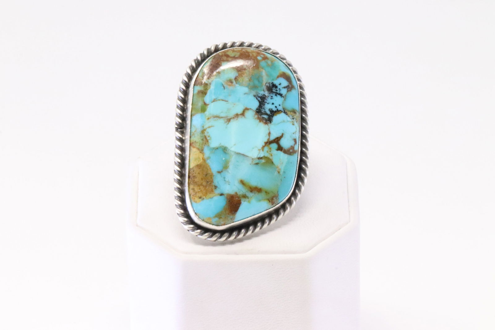 Native America Navajo Sterling Silver Kingman Turquoise Ring By Augustine Largo. (1 of 4)