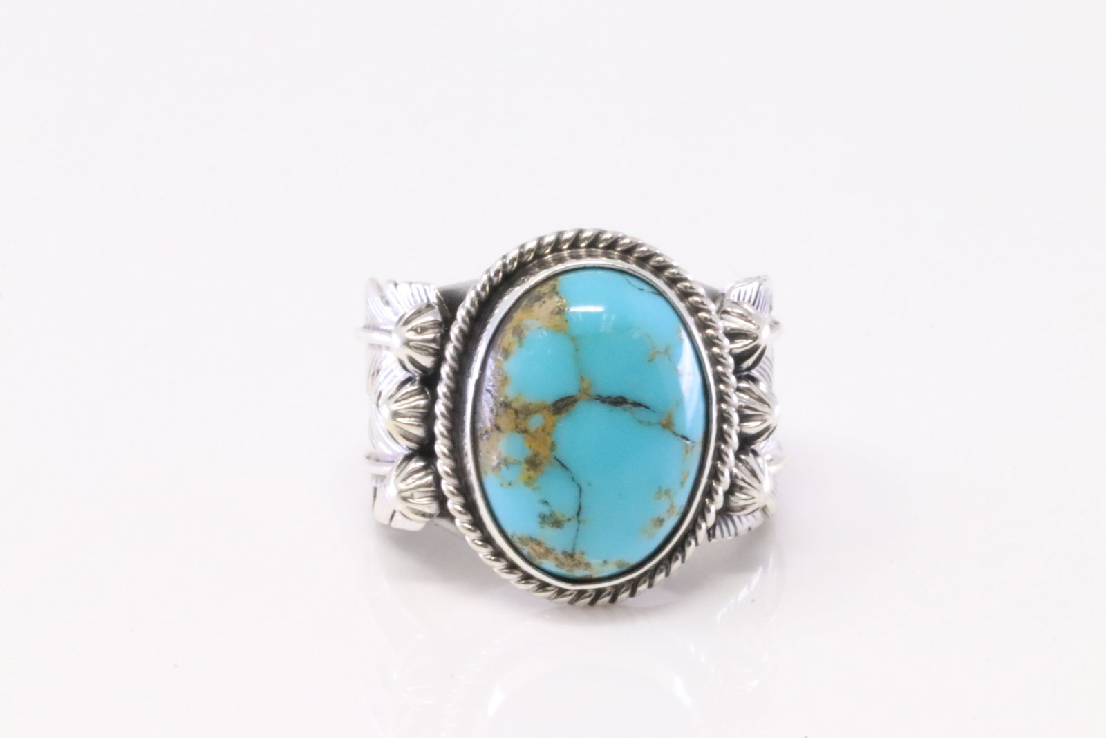 Native America Navajo Sterling Silver Turquoise Ring By Bobby Platero.: This is a Native America Navajo Sterling Silver Turquoise Ring By Bobby Platero. Ring size: 6.00.