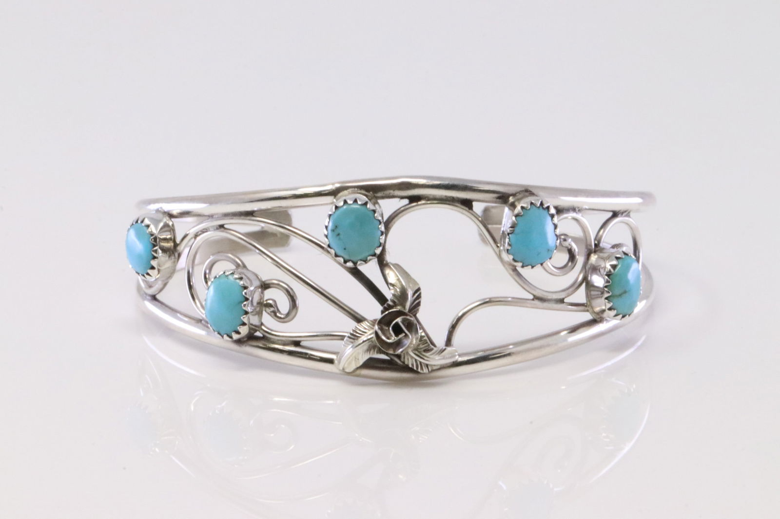 Native America Navajo Sterling Silver Turquoise Bracelet Cuff By Max Calladitto. (1 of 4)