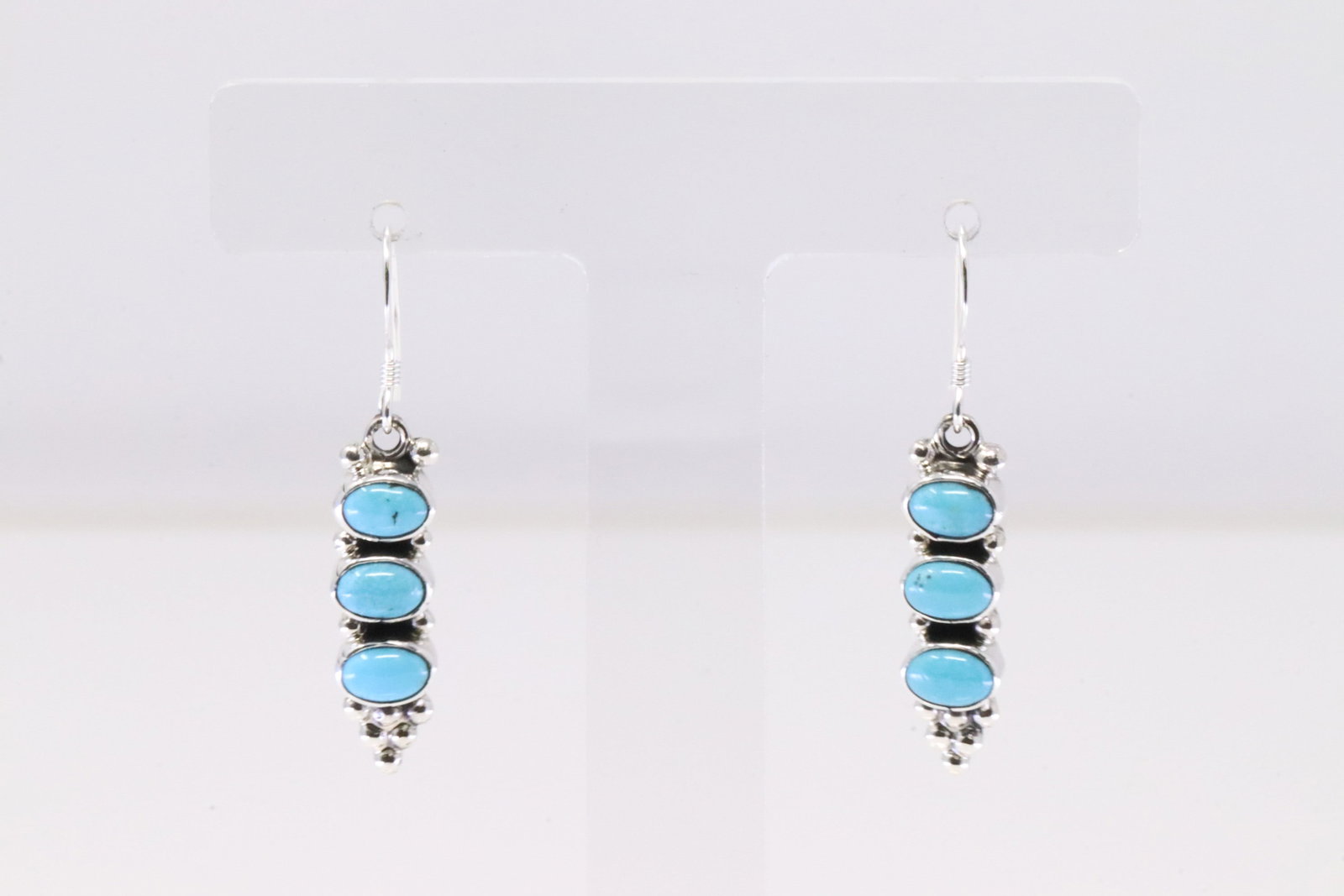 Native America Navajo Sterling Silver Turquoise Dangling Earring's By Gary Shorty.: This is a Native America Navajo Sterling Silver Turquoise Dangling Earring's By Gary Shorty.