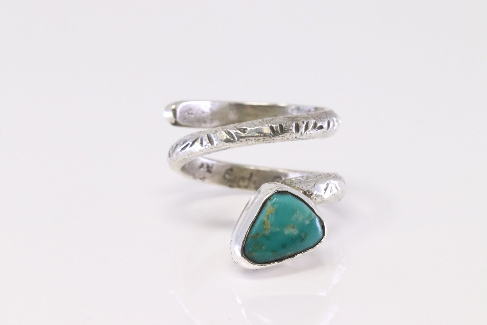 Native America Zuni Sterling Silver Turquoise Ring By Jude Candelaria.: This is a Native America Zuni Sterling Silver Turquoise Ring By Jude Candelaria. Ring size: 7.75.