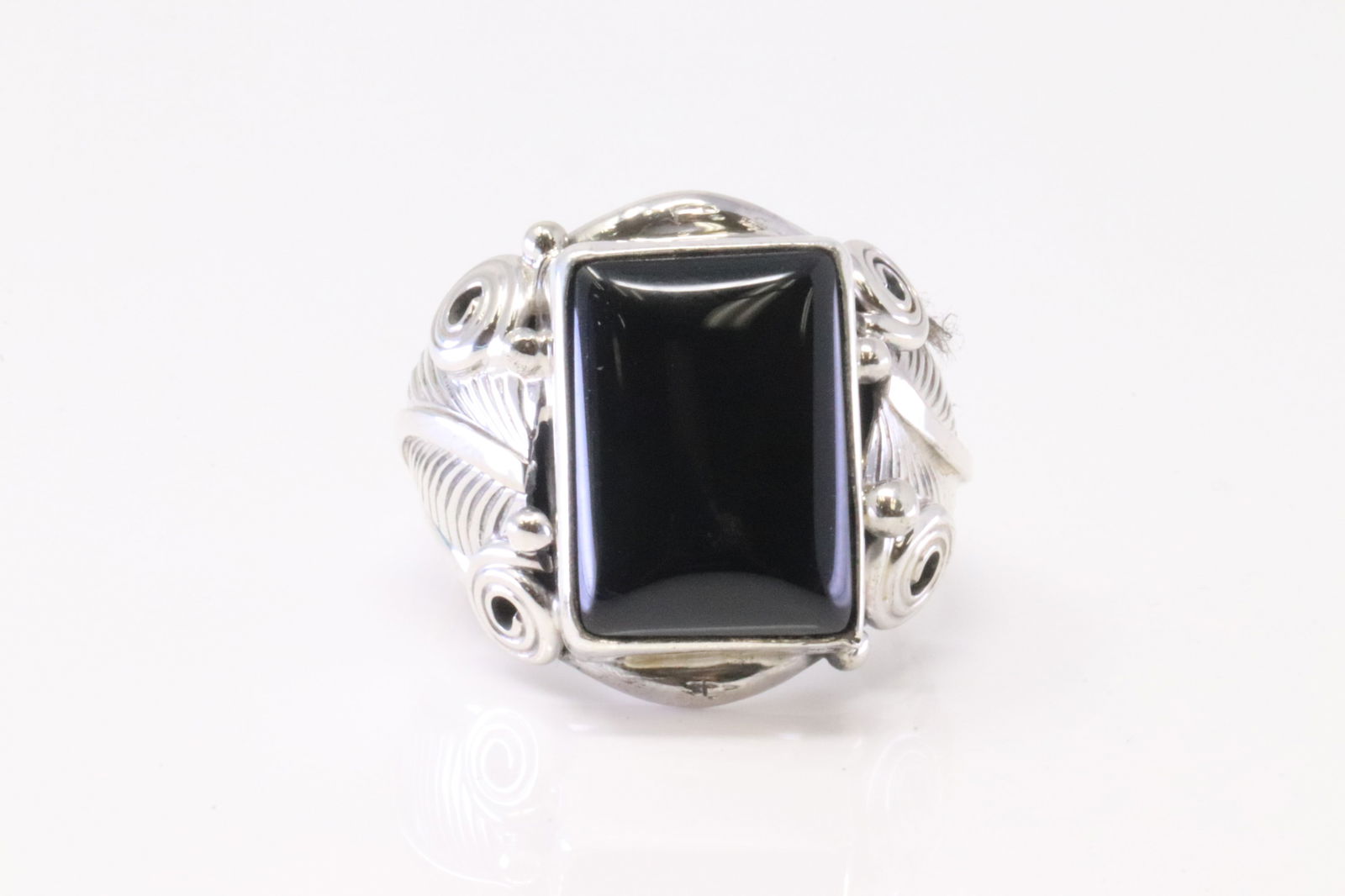 Native America Navajo Sterling Silver Black Onyx Ring By Darrell Morgan. (1 of 4)