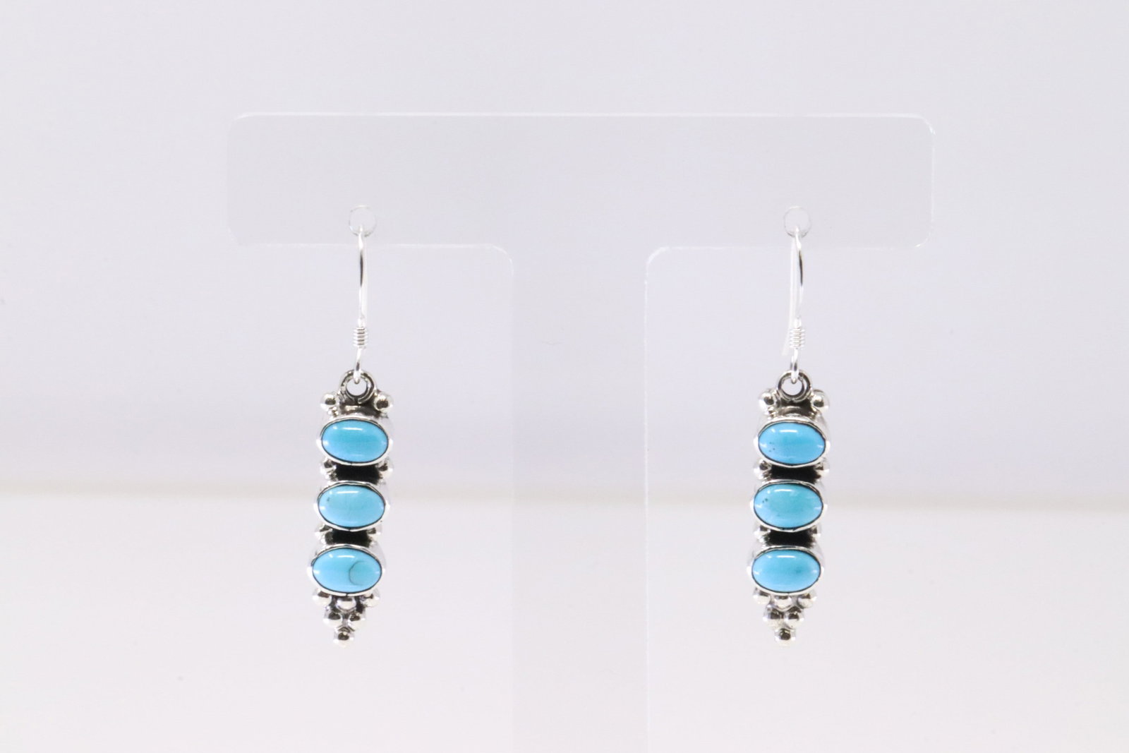 Native American Navajo Sterling Silver Turquoise Dangling Earring's By Gary Shorty.: This is a Native American Navajo Sterling Silver Turquoise Dangling Earring's By Gary Shorty.