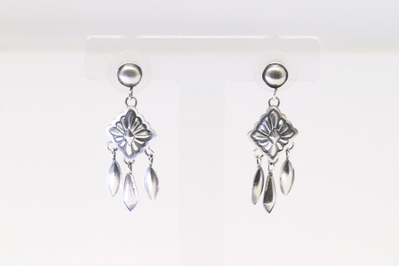 Native America Navajo Sterling Silver Post / Dangling Earring's By Terry Charlie.: This is a Native America Navajo Sterling Silver Post / Dangling Earring's By Terry Charlie.