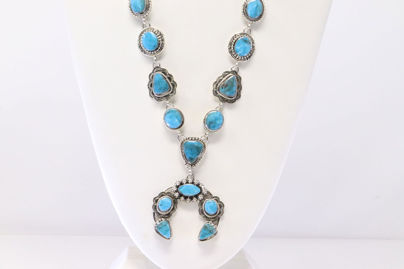 Native America Navajo Sterling Silver Turquoise Necklace By Marie Jones. (1 of 4)