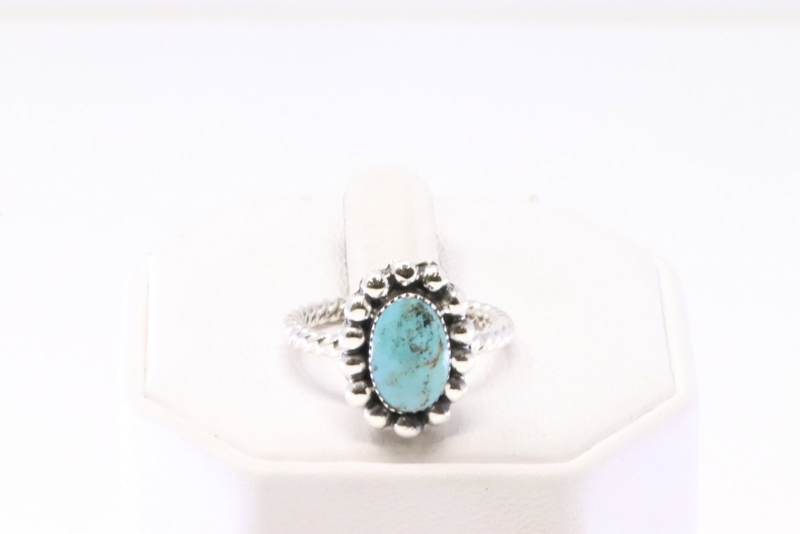 Native America Navajo Sterling Silver Turquoise Ring By Clarence Long.: This is a Native America Navajo Sterling Silver Turquoise Ring By Clarence Long. Ring size: 7.75.