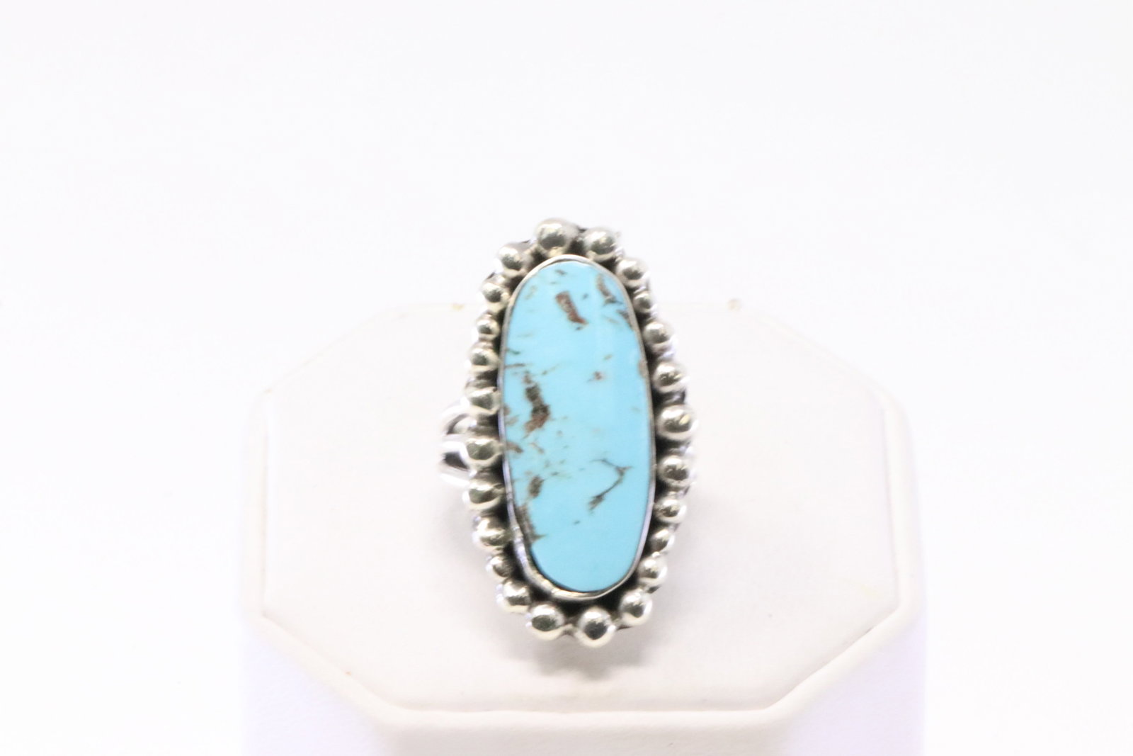 Native America Navajo Sterling Silver Turquoise Ring By Clarence Long.: This is a Native America Navajo Sterling Silver Turquoise Ring By Clarence Long. Ring size: 7.00.