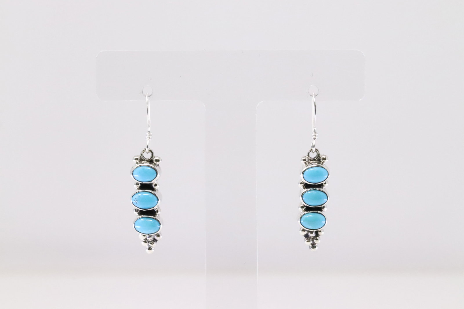 Native America Navajo Sterling Silver Turquoise Dangling Earring's By Gary Shorty.: This is a Native America Navajo Sterling Silver Turquoise Dangling Earring's By Gary Shorty.