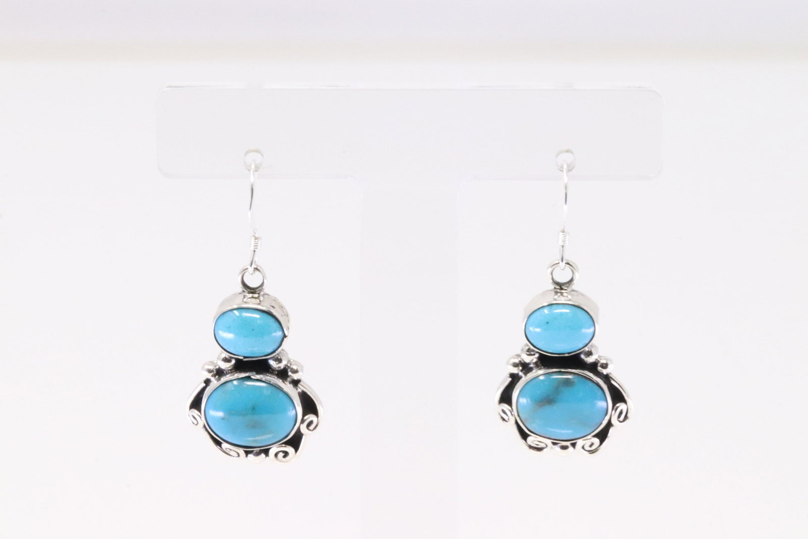 Native America Navajo Sterling Silver Turquoise Dangling Earring's By Sheena Jack.: This is a Native America Navajo Sterling Silver Turquoise Dangling Earring's By Sheena Jack.
