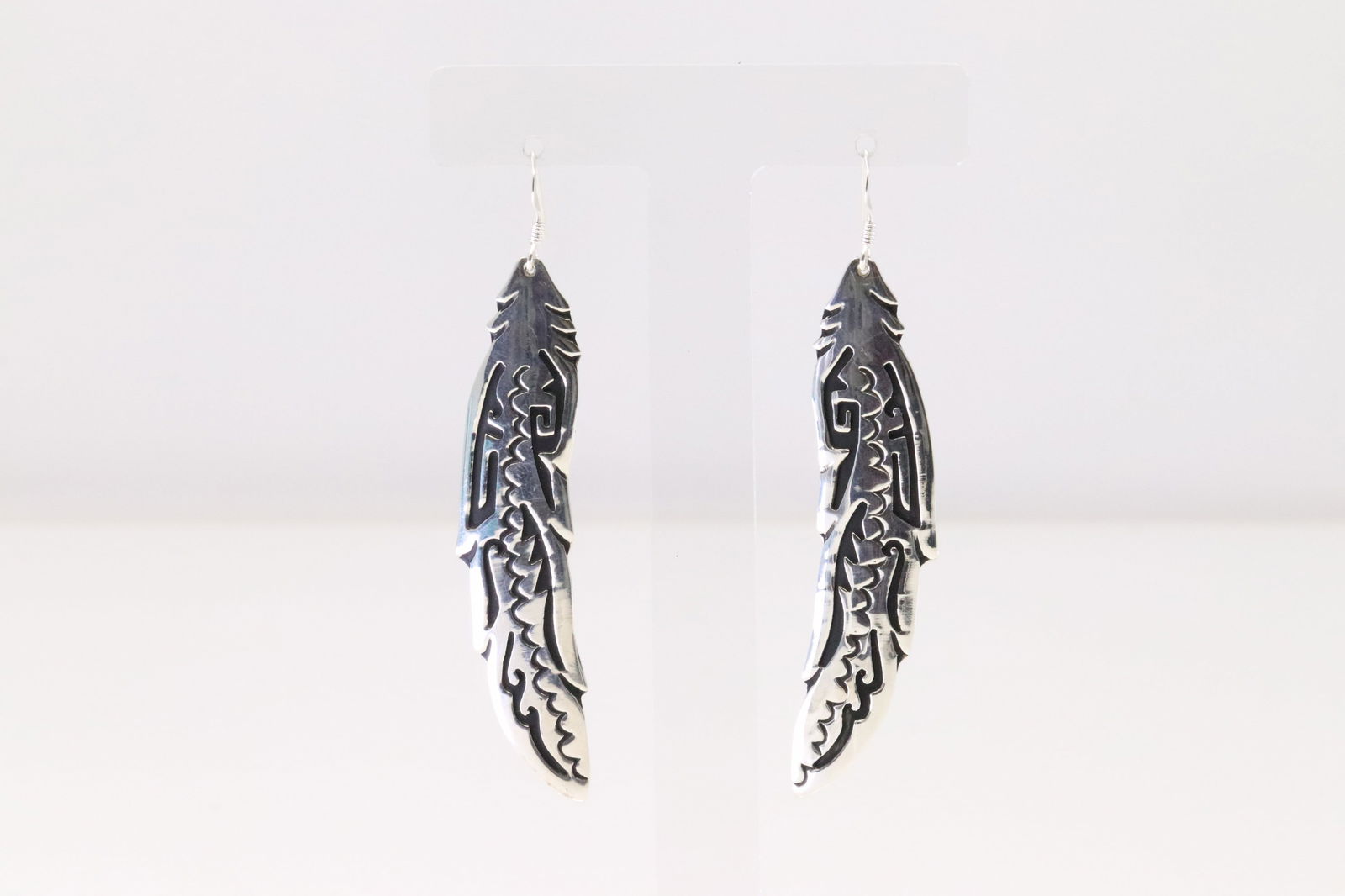 Native America Navajo Sterling Silver Feather Dangling Earring's By T&R Singer. (1 of 4)