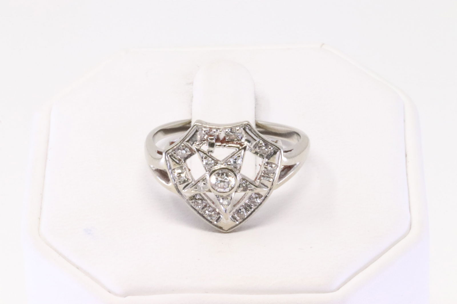 Vintage Diamond Star Ring 14Kt. (1 of 4)