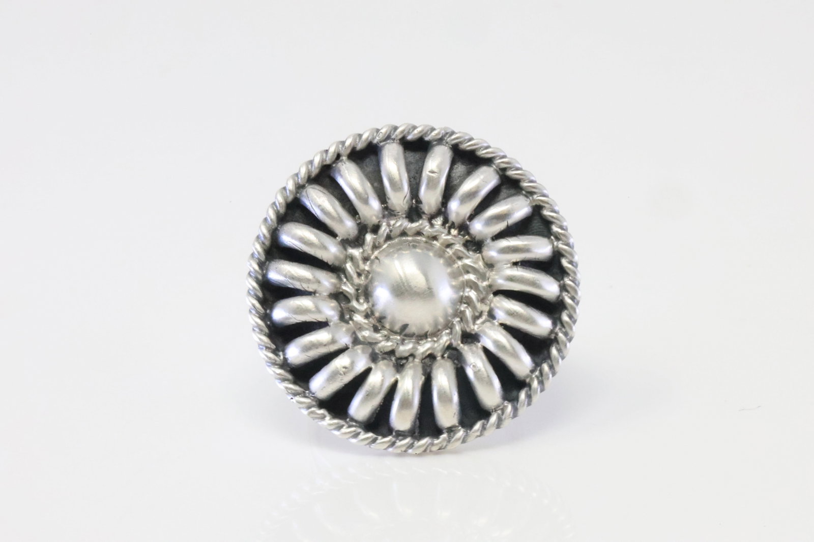 Native America Navajo Sterling Silver Stamped Ring By Manuel Johnson.: This is a Native America Navajo Sterling Silver Stamped Ring By Manuel Johnson. Ring size: 7.00.