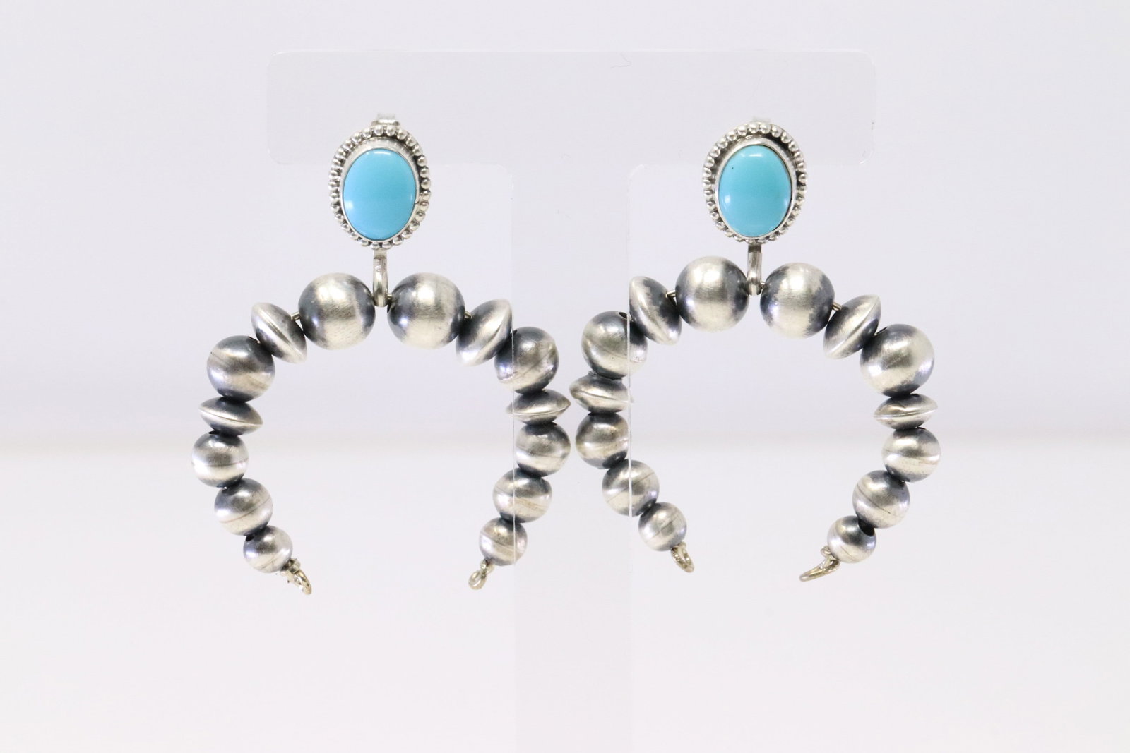 Native America Navajo Sterling Silver Turquoise / Pearl Beaded Post Earring's By Grace Kenneth.: This is a Native America Navajo Sterling Silver Turquoise / Pearl Beaded Post Earring's By Grace Kenneth.