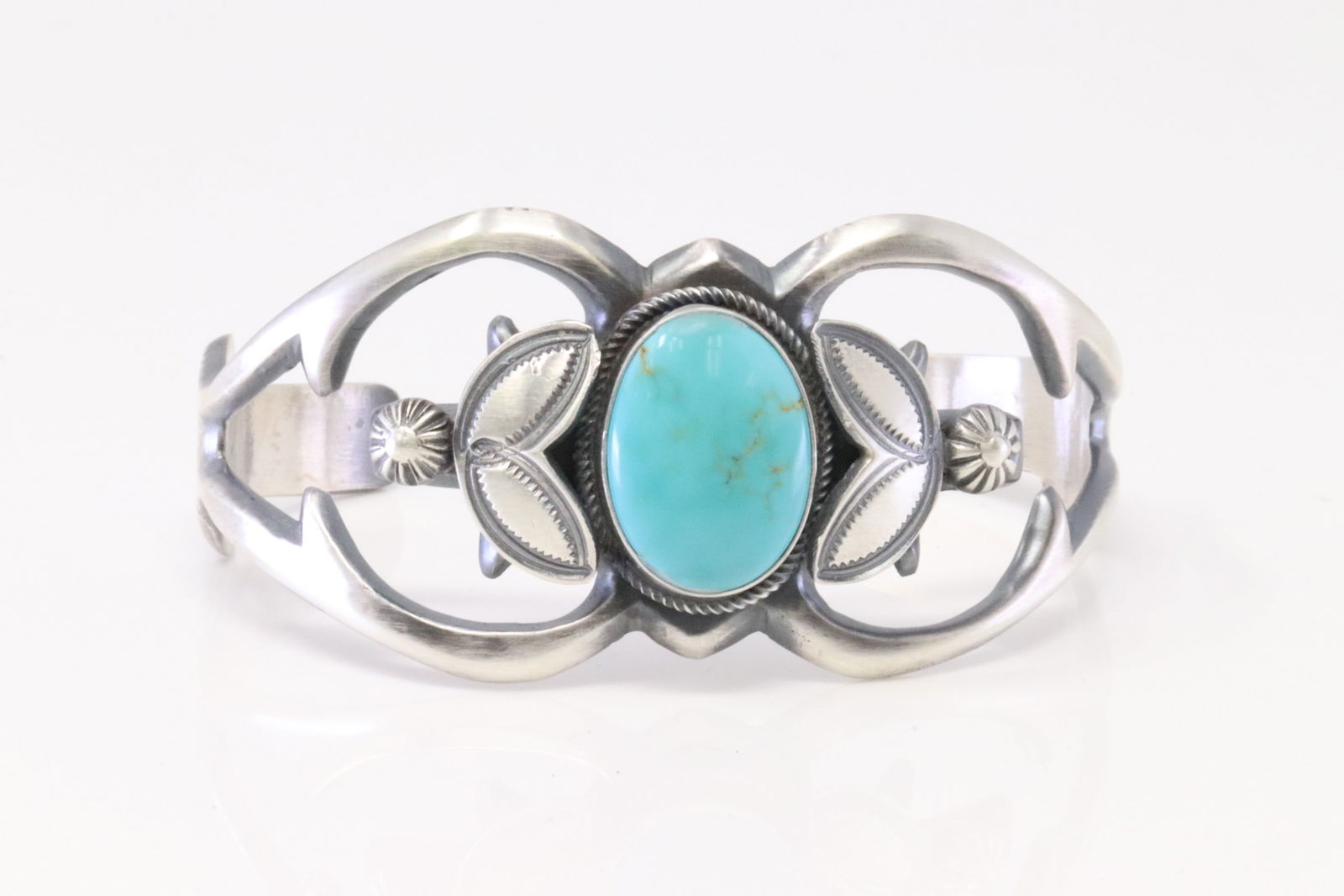 Native America Navajo Sterling Silver Turquoise Bracelet Cuff By Henry Morgan. (1 of 4)
