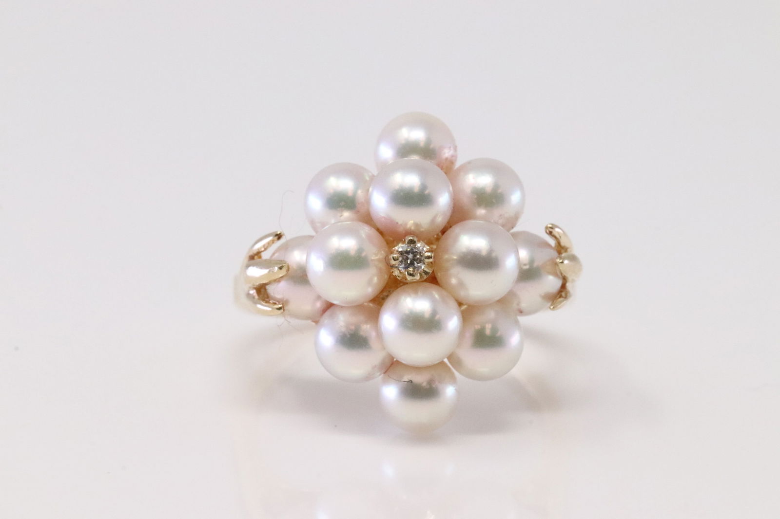 Ladies Pearls | Diamond Ring (1 of 4)