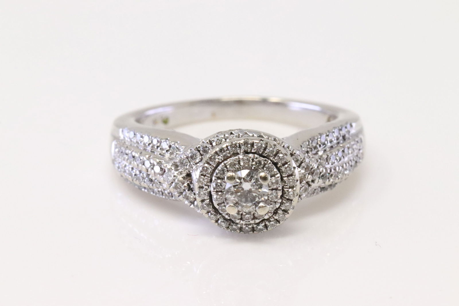 Engagement Engagement Ring 14Kt. (1 of 4)