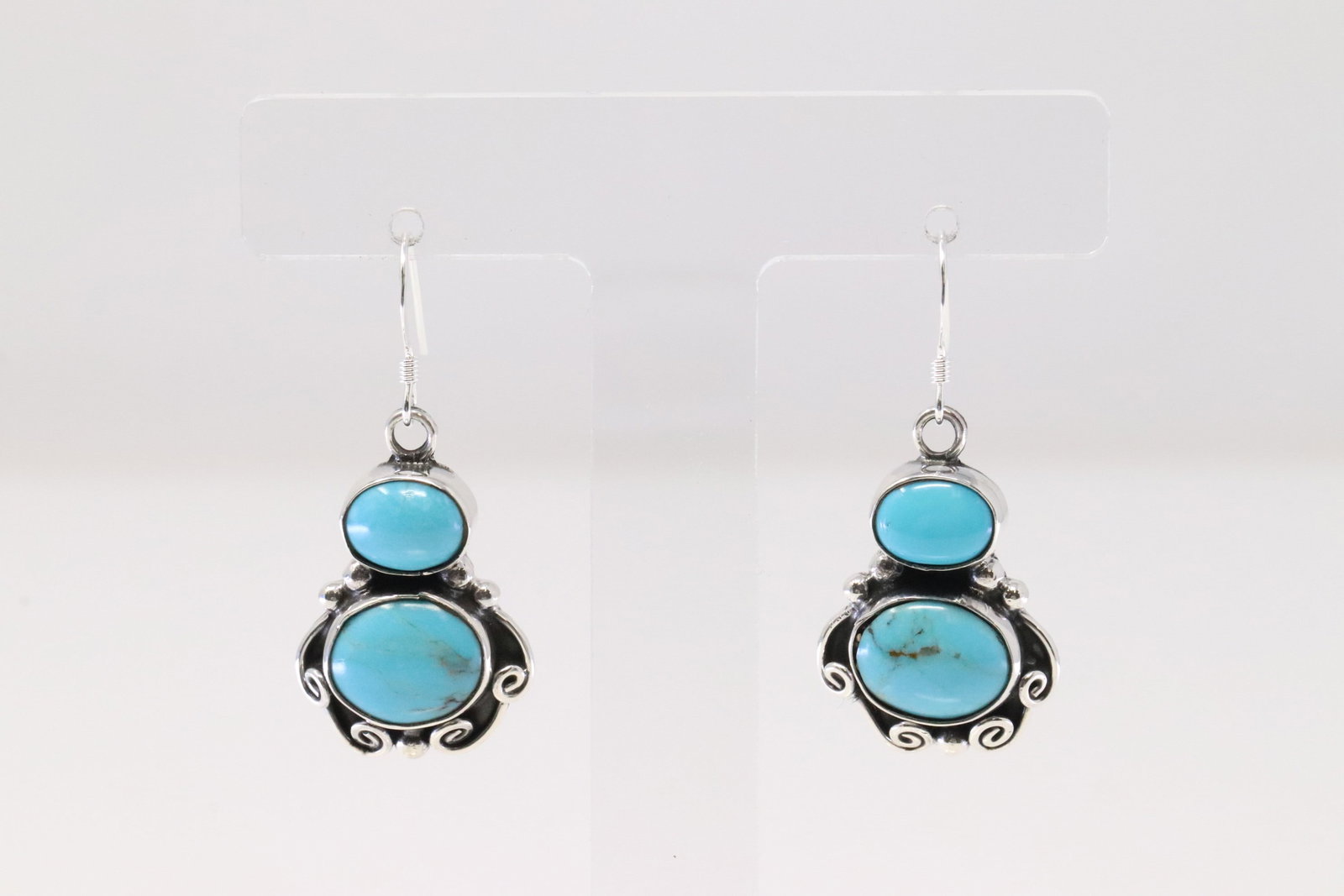 Native America Navajo Sterling Silver Turquoise Dangling Earring's By Sheena Jack.: This is a Native America Navajo Sterling Silver Turquoise Dangling Earring's By Sheena Jack.