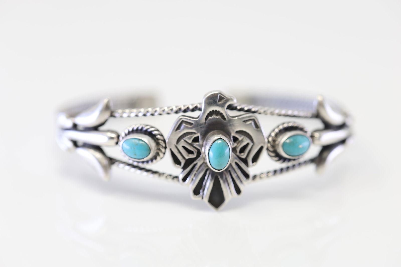 Native American Navajo Sterling Silver Turquoise Thunderbird Bracelet Cuff By Bobby Platero. (1 of 4)