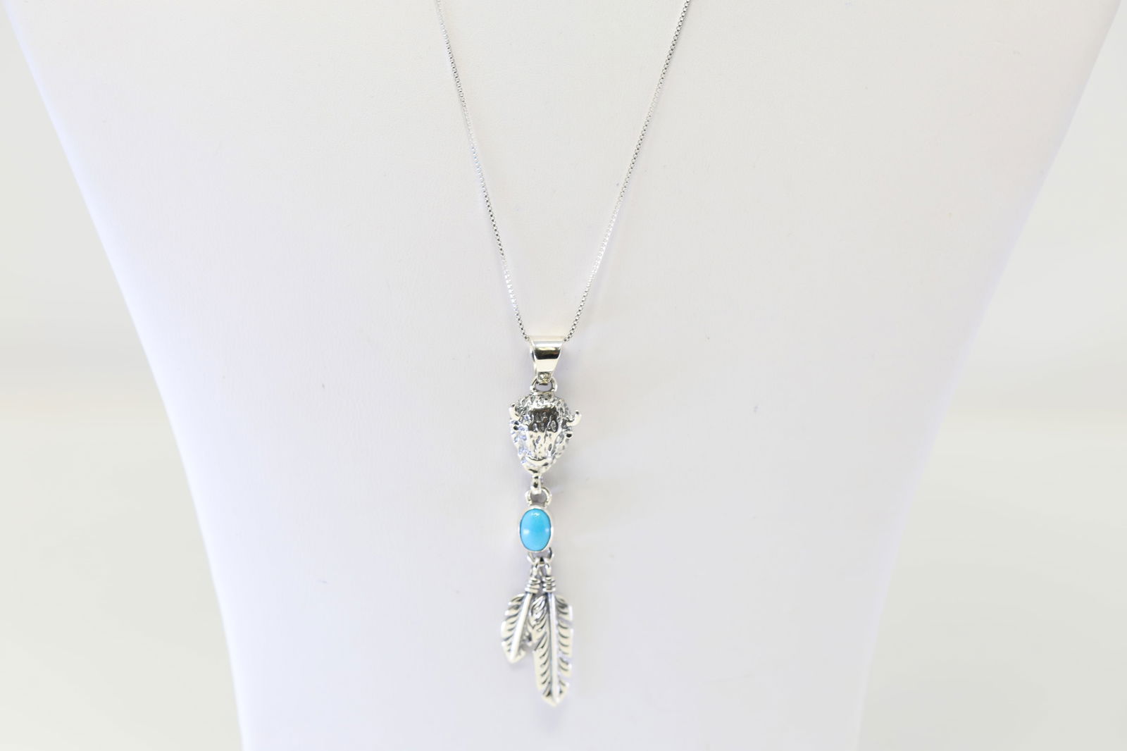 Native America Navajo Sterling Silver Turquoise Buffalo Head Pendant With A 925 Necklace. (1 of 4)
