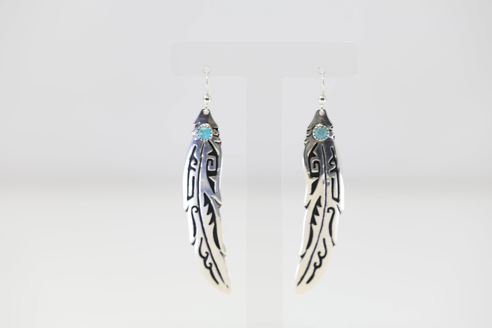 Native America Navajo Sterling Silver Turquoise Feather Dangling Earring's By T&R Singer.: This is a Native America Navajo Sterling Silver Turquoise Feather Dangling Earring's By T&R Singer.