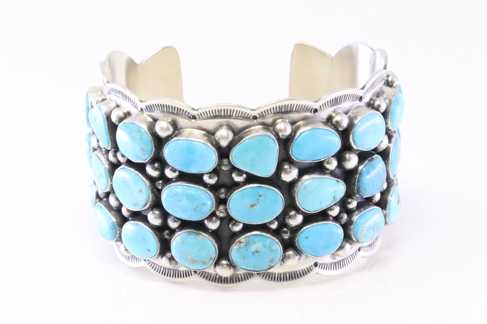Native American Navajo Sterling Silver Turquoise Bracelet Cuff By Tom Lewis.: This is a Native American Navajo Sterling Silver Turquoise Bracelet Cuff By Tom Lewis. Total weight: 96.00 Grams.