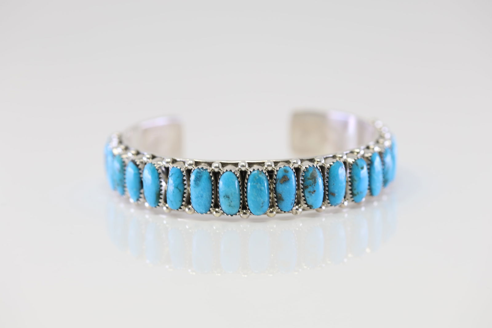 Native American Zuni Sterling Silver Turquoise Bracelet Cuff By Wilson. (1 of 4)