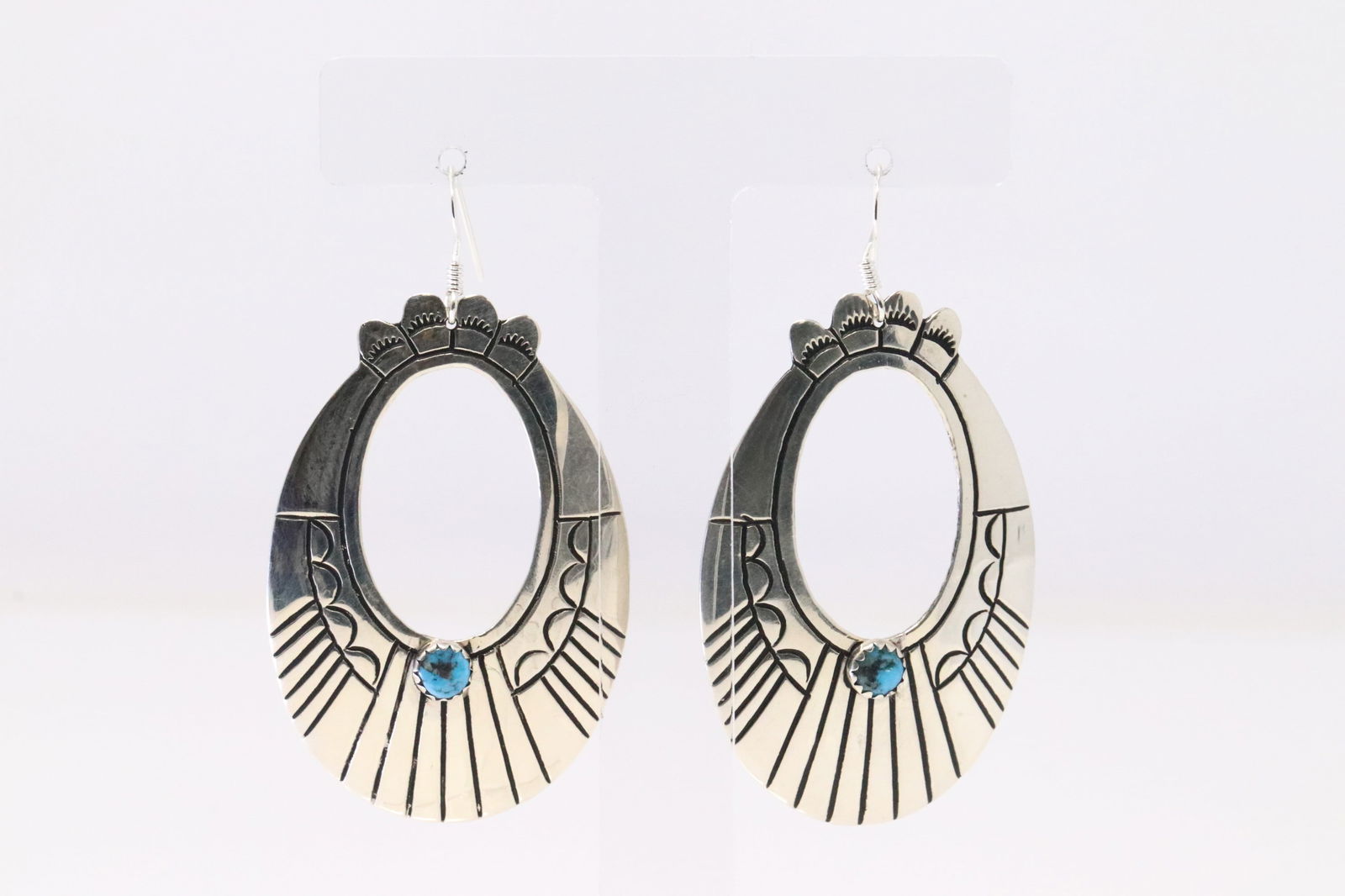 Native America Navajo Sterling Silver Turquoise Dangling Earring's By T&R Singer. (1 of 4)
