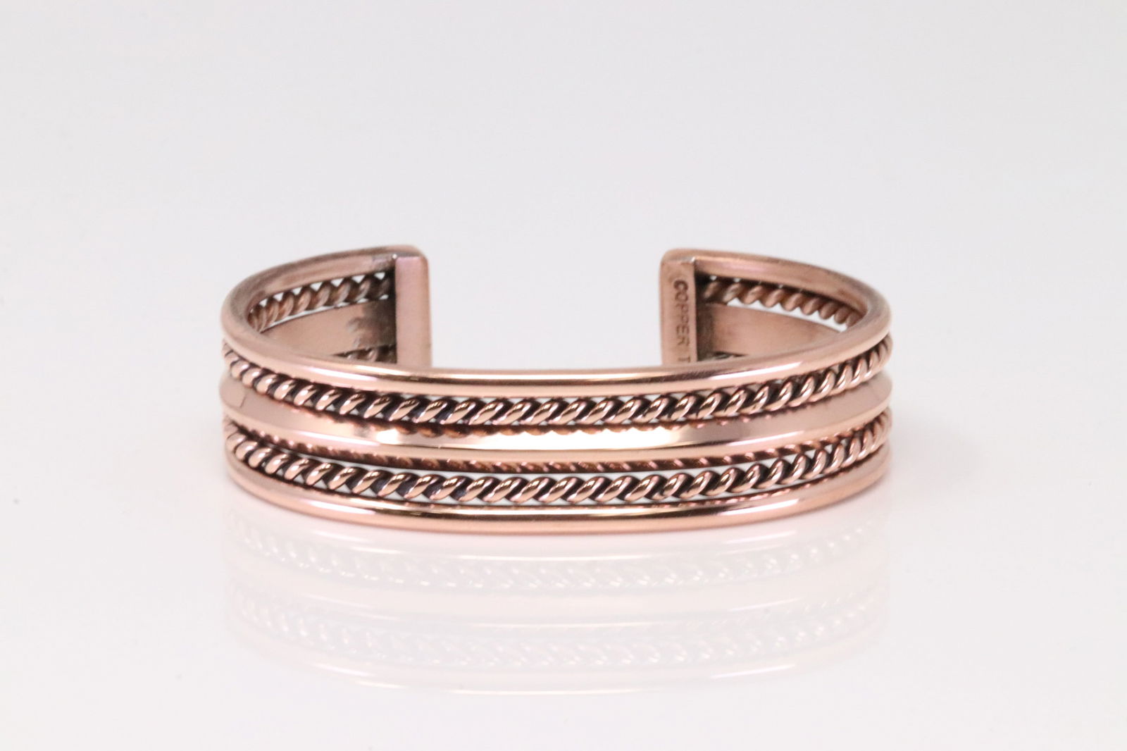 Native America Navajo Copper Bracelet Cuff By Elaine Tahe. (1 of 4)