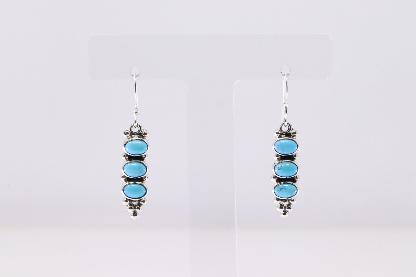 Native America Navajo Sterling Silver Turquoise Dangling Earring's By Gary Shorty.: This is a Native America Navajo Sterling Silver Turquoise Dangling Earring's By Gary Shorty.