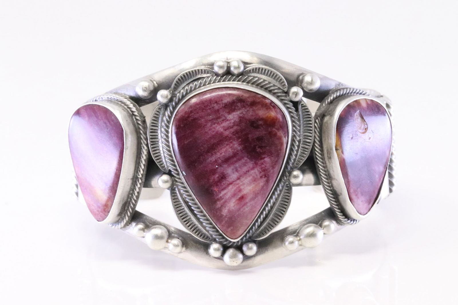 Native America Navajo Sterling Silver Purple Spiny Oyster Bracelet Cuff By Tom Lewis. (1 of 5)