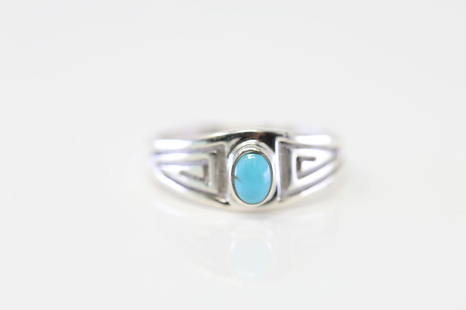Native American Navajo Sterling Silver Turquoise Ring By Julius Burbank. (1 of 4)