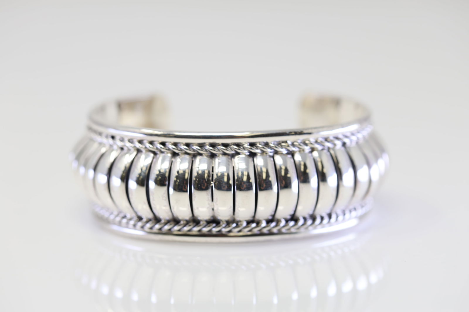 Native America Navajo Sterling Silver Bracelet Cuff By Manuel Johnson. (1 of 4)