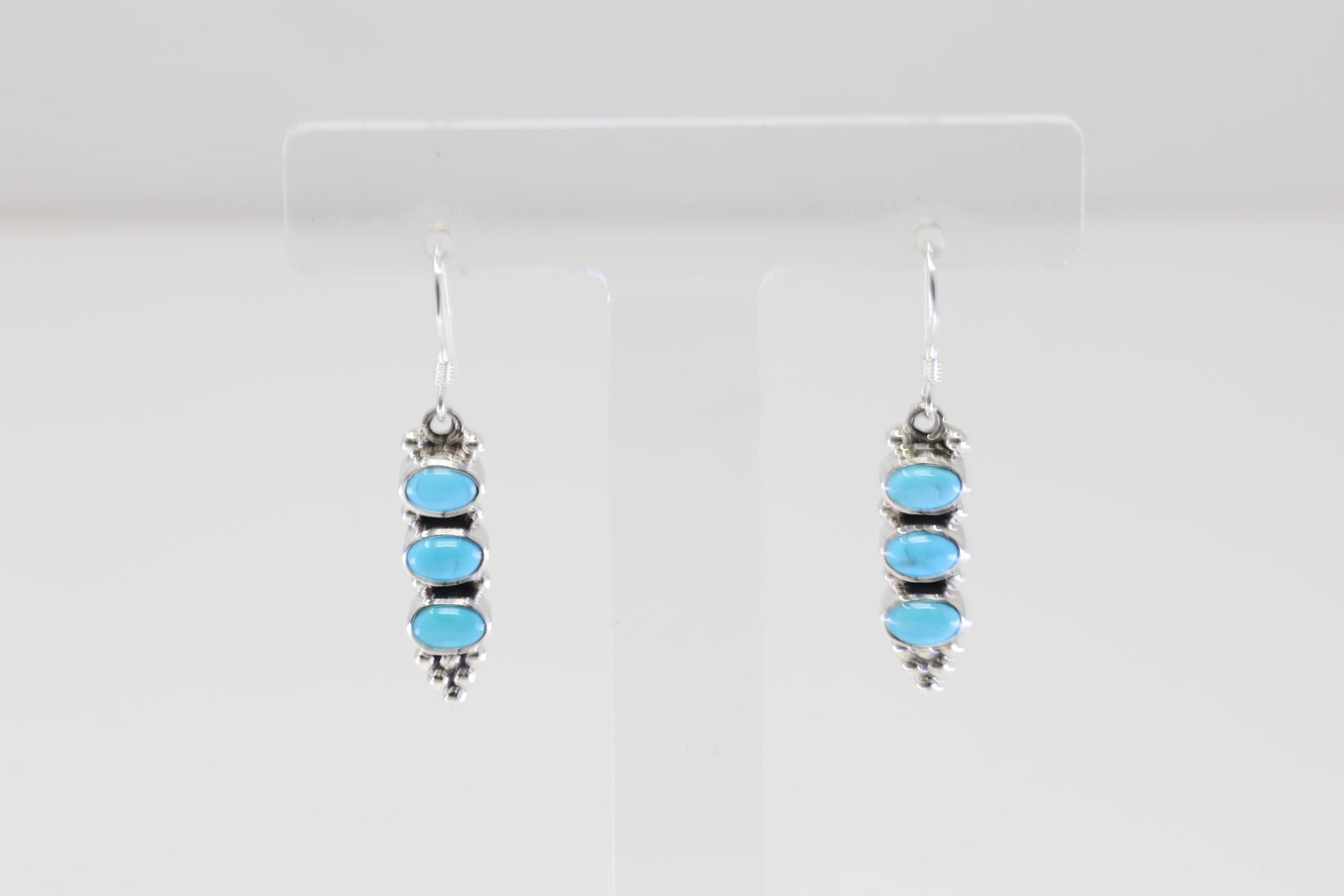 Native America Navajo Sterling Silver Turquoise Dangling Earring's By Gary Shorty.: This is a Native America Navajo Sterling Silver Turquoise Dangling Earring's By Gary Shorty.